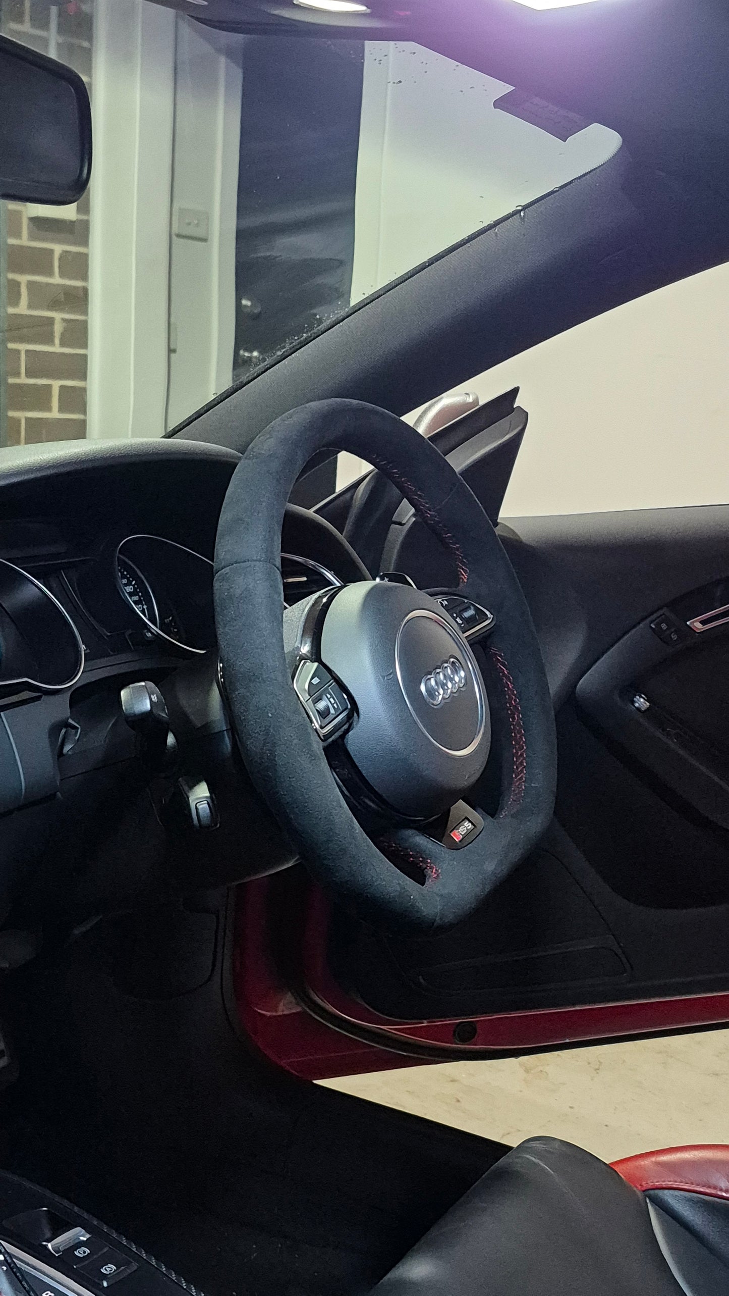 Custom Alcantara Steering Wheel - Audi B8/8.5 A4, S4 & RS4/A5, S5 & RS5