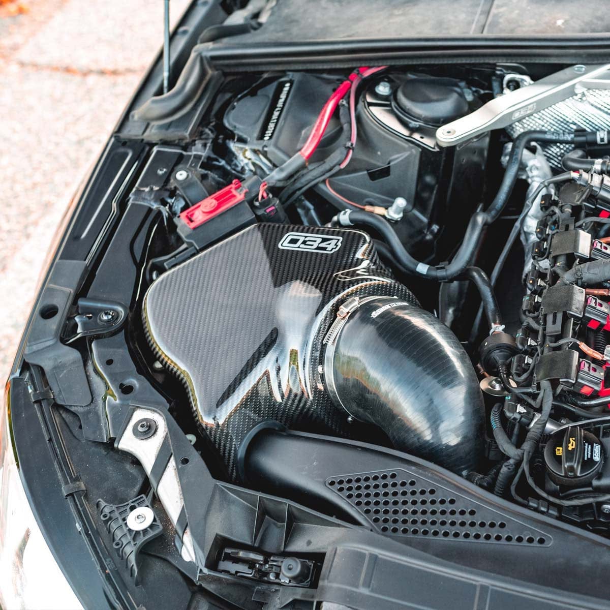 034 Motorsport -  Audi B9 A4/A5 2.0 TFSI X34 Carbon Fibre Cold Air Intake - 034-108-1051