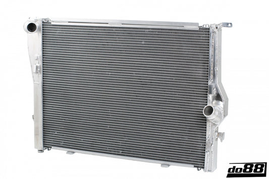 BMW E9X M3 ALUMINIUM RADIATOR